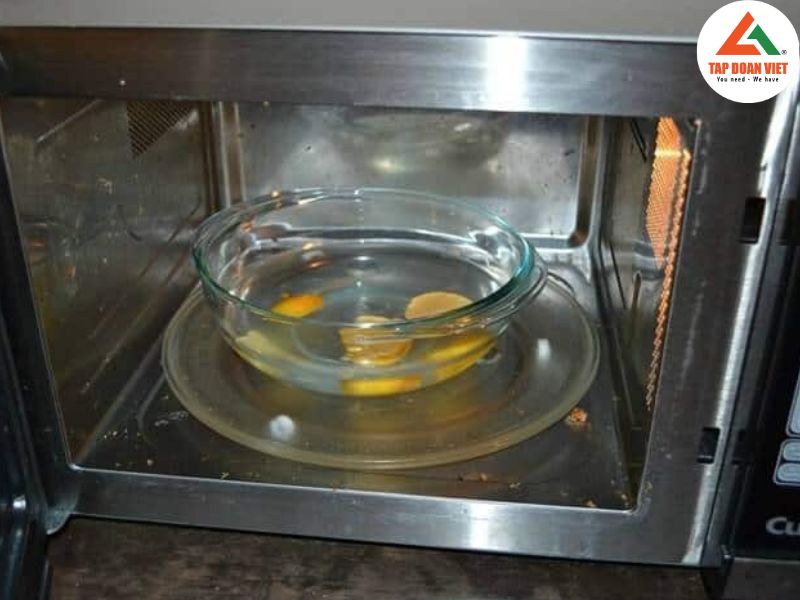 Dấu hiệu nhận biết lò vi sóng không nóng 