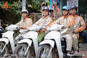 Kỹ thuật Tập Đoàn Việt sở hữu đội ngũ kỹ thuật thay lõi máy lọc nước hùng hậu tại nhà Kỹ thuật Tập Đoàn Việt sở hữu đội ngũ kỹ thuật thay lõi máy lọc nước hùng hậu tại nhà