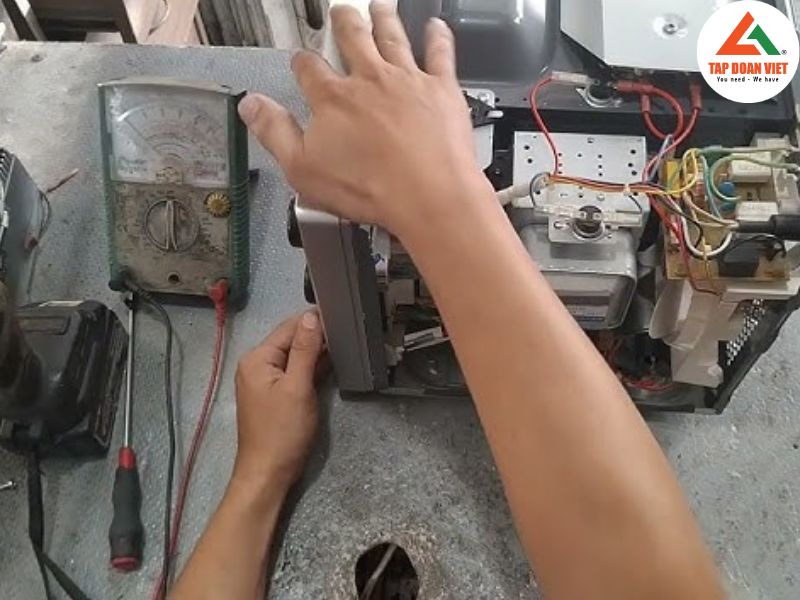 Sửa lò vi sóng tại Cầu Giấy một số lỗi thường gặp 