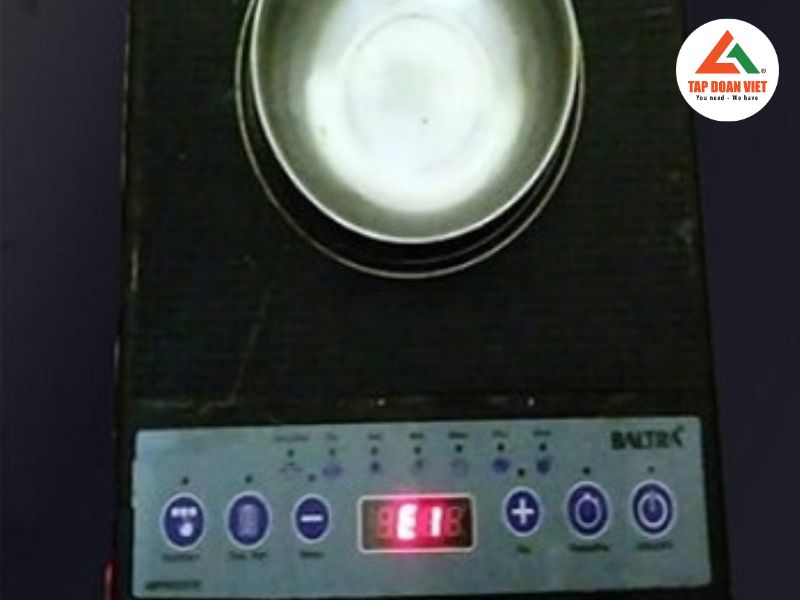 Tapdoanviet - Địa chỉ sửa lỗi E1 bếp từ uy tín, chuyên nghiệp