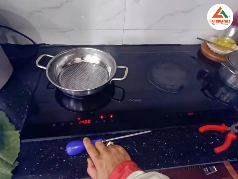 Nguyên nhân và cách sửa lỗi E2 bếp từ hiệu quả nhất