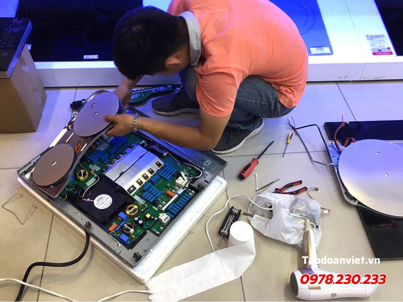 thợ sửa bếp từ bosch tại nhà Cầu Giấy thợ sửa bếp từ bosch tại nhà Cầu Giấy