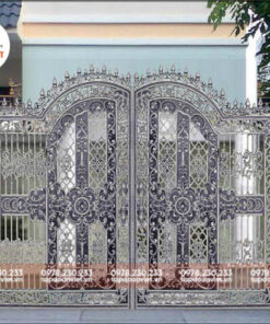 Alternative view of Cổng nhà sắt hộp sang trọng, hiện đại