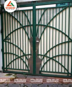 cua cong sat hop 2 canh dep 2