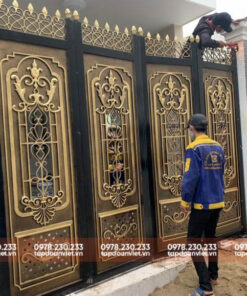 cua cong sat hop 4 canh dep 2