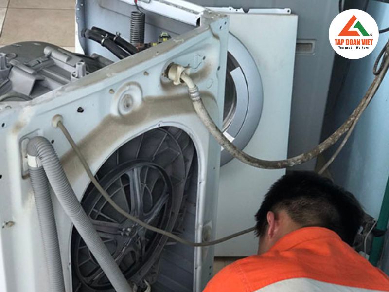 Dịch vụ sửa máy giặt Hitachi của Tập Đoàn Việt 