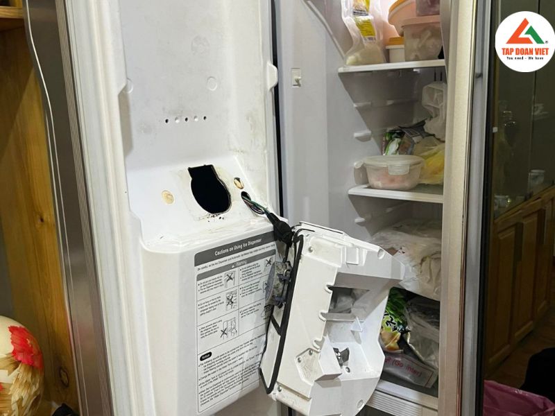 Sửa tủ lạnh Hitachi tại Hà Nội tất cả các lỗi 