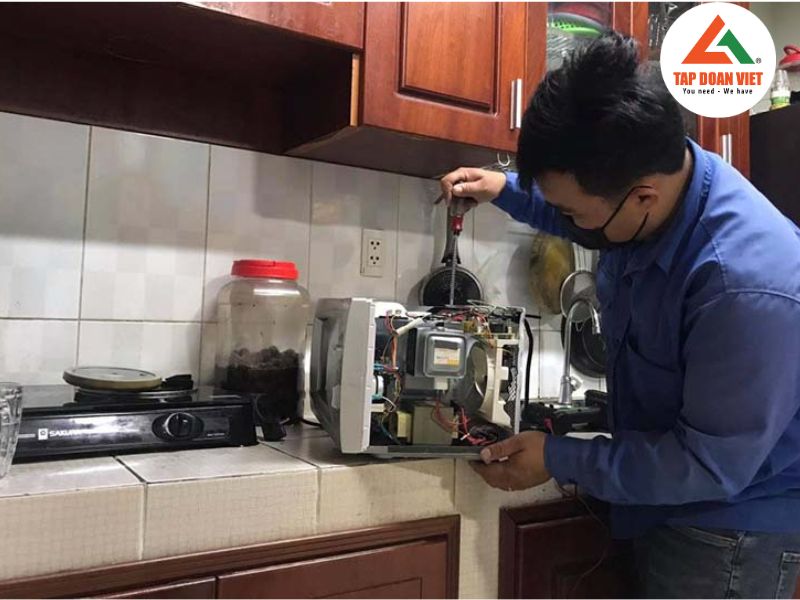 Tập Đoàn Việt cam kết sửa lò vi sóng tại nhà ở Hà Nội uy tín