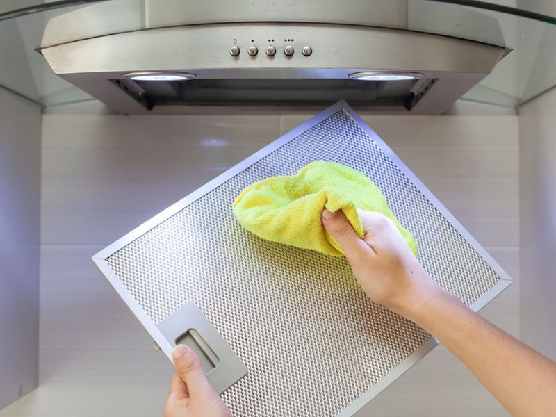 Nhận vệ sinh máy hút mùi ở Thanh Xuân các địa chỉ