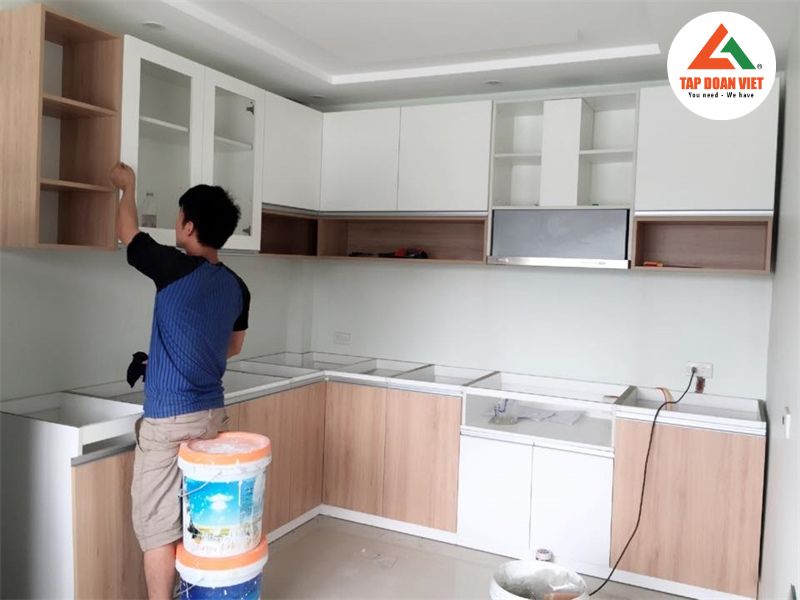 Các lỗi tủ bếp Tapdoanviet thường gặp khi sửa tủ bếp