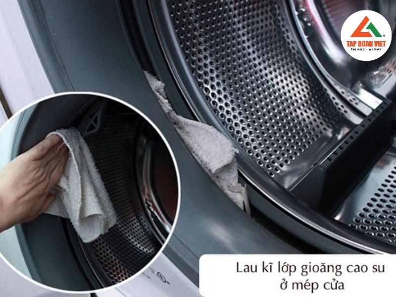 Vệ Sinh những góc cạnh hay các gioăng cao su